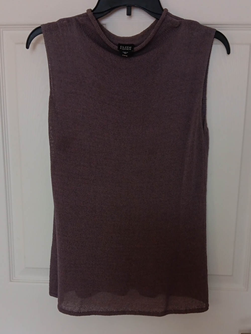 Eileen Fisher Plum Sleeveless Knit Shell.SIZE M.EUC